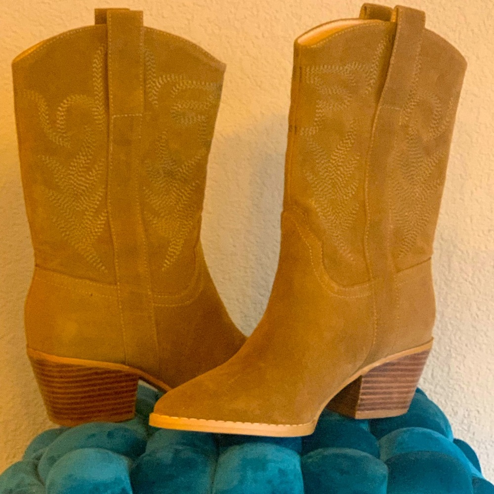 Vici mid calf western boot